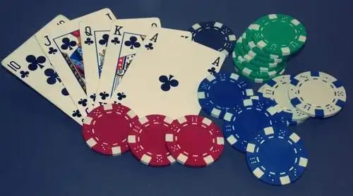 Penegakan aturan dan sanksi untuk pelanggaran dalam layanan hiburan digital jacktoto